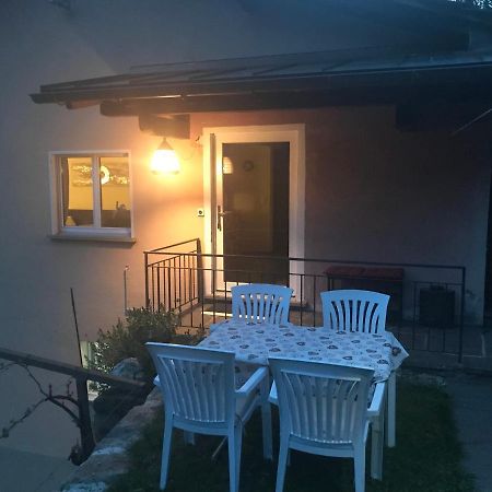 Casa Immersa Nel Vigneto Roveredo Exteriér fotografie